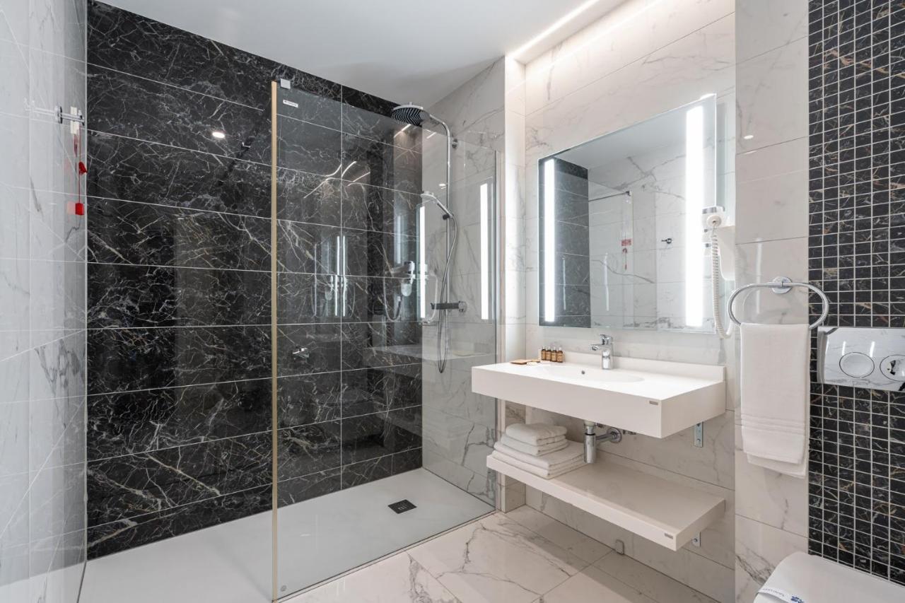 Hotel Leul De Aur Sebeş Εξωτερικό φωτογραφία
